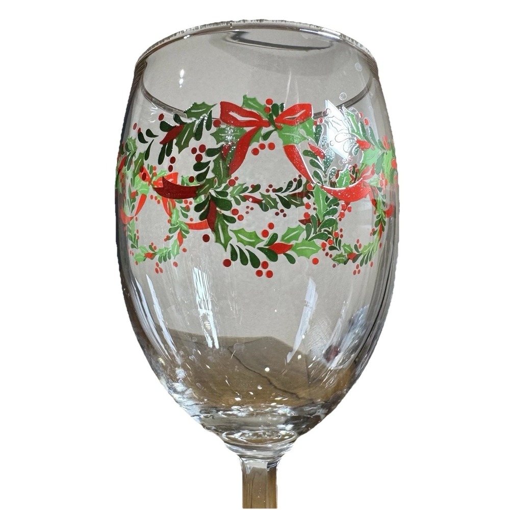 Set of 6 Vintage Libbey Christmas Wreaths Holly Berry Bow Wine Glasses HTF RARE - Picture 3 of 7